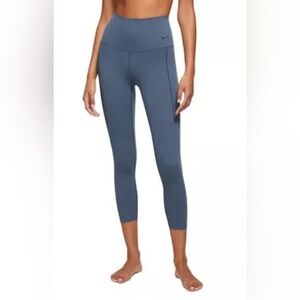 Nike Dri-FIT Zenvy Gentle Support High-Rise Cropped Leggings